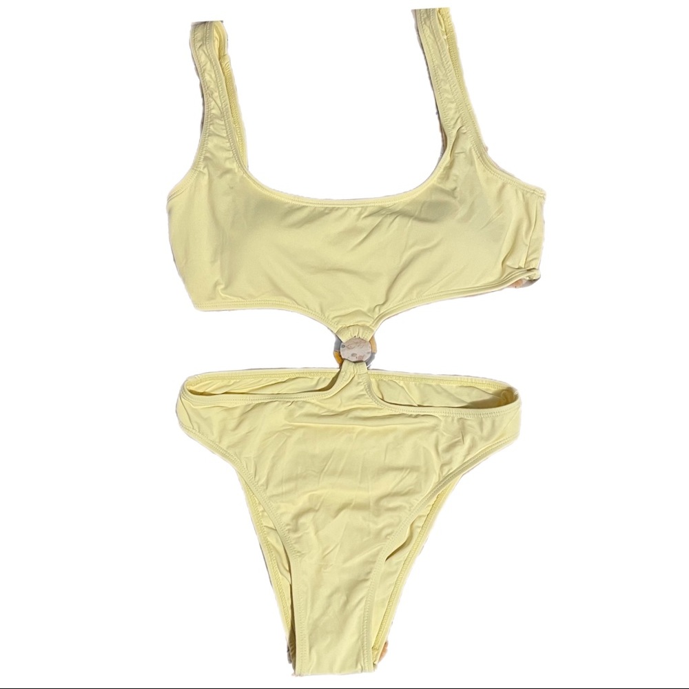 Cut out One Piece Swimsuit